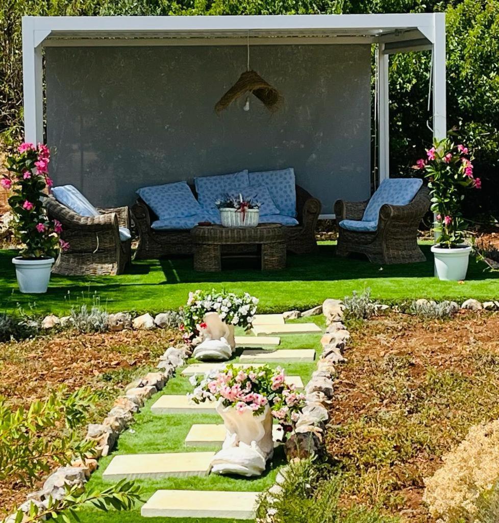 オストゥーニ Il Trullo Di Heidiヴィラ エクステリア 写真